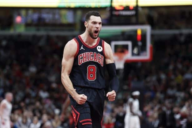 Video Bulls Zach LaVine Reacts To Fan Asking About Potential Trade To