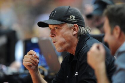 Lakers Executive Vp Jim Buss Responds To Magic Johnson’s Criticism