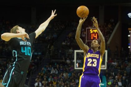 Game Recap: Lakers Fade Down The Stretch, Lose Fourth Straight Game