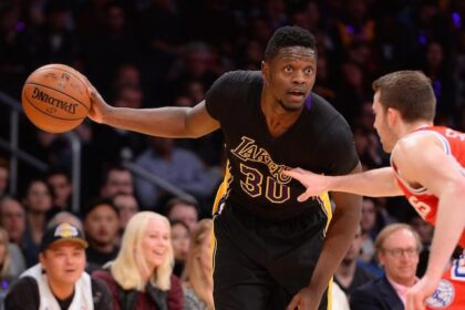 Lakers Nation Roundtable: Should Larry Nance Jr. Lose Starting Spot To Julius Randle