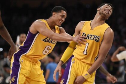 Lakers News: Julius Randle On D’angelo Russell’s Career-high Vs. Nets