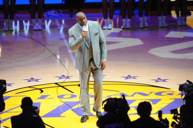 Kobe Bryant Gives Lakers Fans One Last Unforgettable Performance