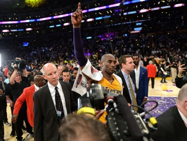 Kobe Bryant Gives Lakers Fans One Last Unforgettable Performance