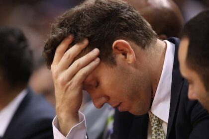 Luke Walton Doesn’t Want Lakers Using Injuries As Excuse For Performance