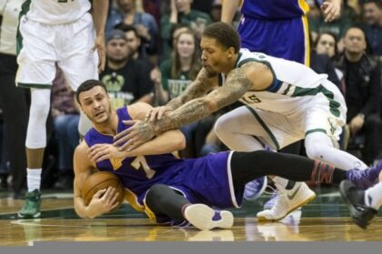 Lakers News: Larry Nance Jr. Alludes To ‘beautiful Basketball’ During First Half Vs. Bucks