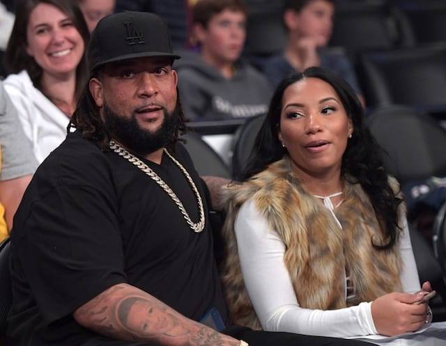 Raiders’ Donald Penn Talks Kobe Bryant-derek Carr Similarities, Lakers Needing Demarcus Cousins