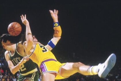Kareem Abdul-jabbar, Byron Scott Point To Kevin Mchale’s Clothesline As Reason Lakers Lost 1984 Nba Finals