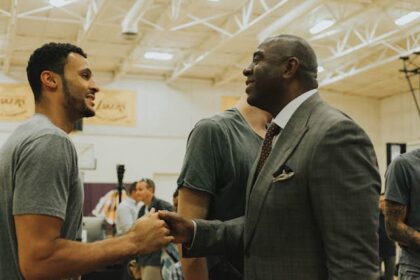 Magic-johnson-larry-nance-jr