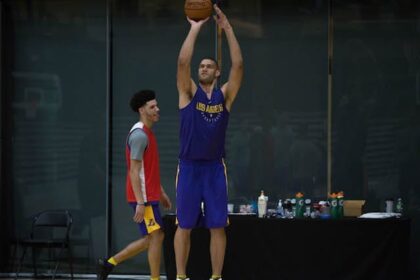 Lakerstrainingcamp-lonzo-ball-brook-lopez