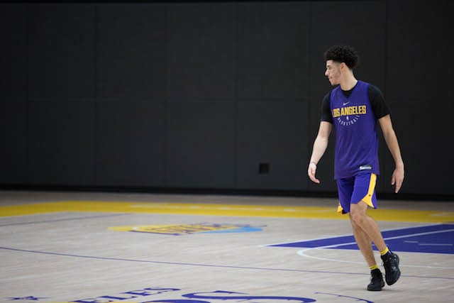 Lakers Practice Notes & Video: Lonzo Ball’s Early Leadership Signs