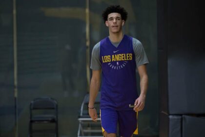 Lakers Practice Notes & Video: Lonzo Ball’s First Game, Larry Nance To Start?