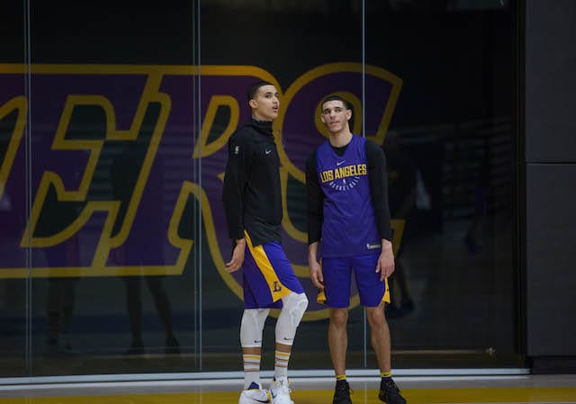 LAKERS PRACTICE 1201 - kyle kuzma lonzo ball-4