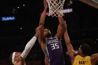 Michael Beasley, Josh Hart