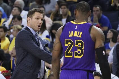 LeBron James, Luke Walton, Lakers