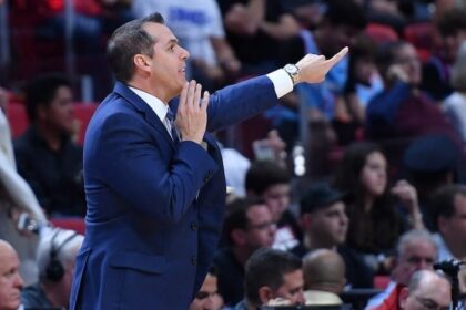 Los Angeles Lakers head coach Frank Vogel