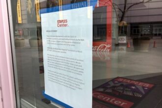 Staples Center entrance, notice