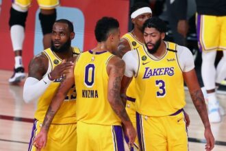 Kentavious Caldwell-Pope, Anthony Davis, LeBron James, Kyle Kuzma