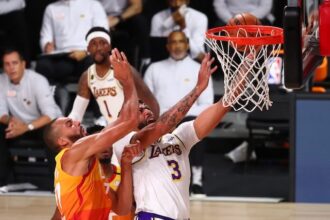 Kentavious Caldwell-Pope, Anthony Davis, Phil Handy, Frank Vogel, Lakers