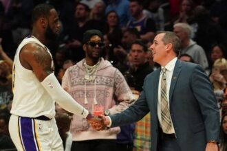 LeBron James, Frank Vogel