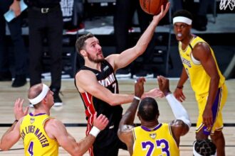 Alex Caruso, Goran Dragic, LeBron James, Rajon Rondo