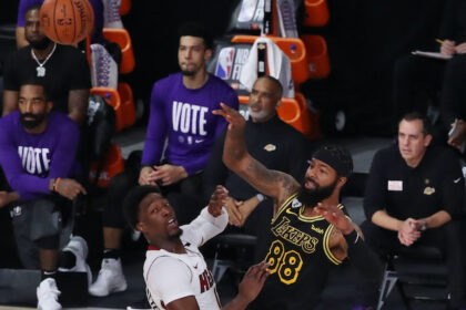 Danny Green, Phil Handy, Markieff Morris, JR Smith, Frank Vogel