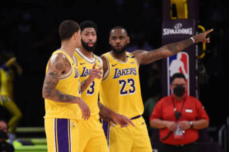 Kyle Kuzma, Anthony Davis, Lebron James, Lakers