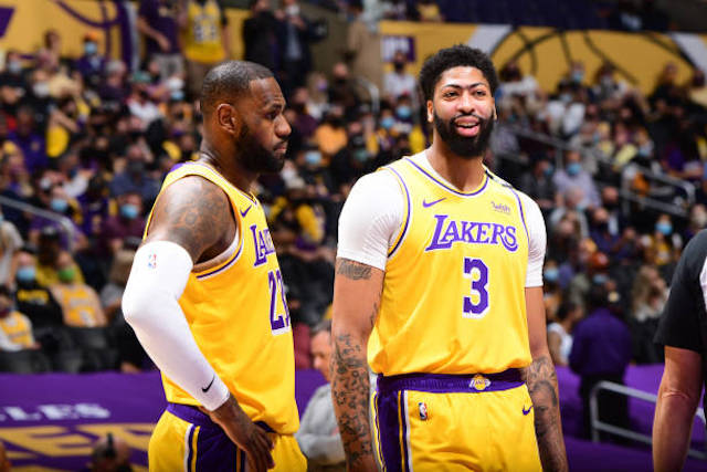 LeBron James, Anthony Davis, Lakers