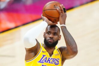Lebron James, Lakers