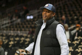 Nick Van Exel, Hawks