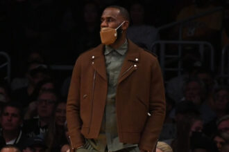 LeBron James, Lakers