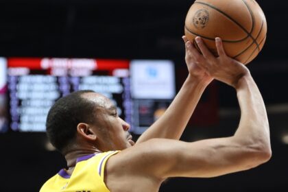 Avery Bradley, Lakers