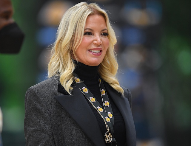 Jeanie Buss, Lakers