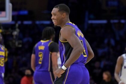 Lonnie Walker IV, Los Angeles Lakers