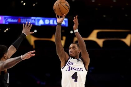 Lonnie Walker IV, Lakers