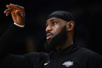 LeBron James, Lakers