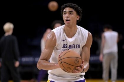 Max Christie, Lakers