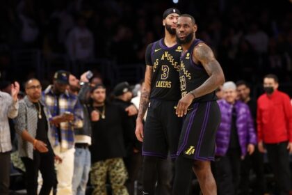 LeBron James, Anthony Davis, Lakers