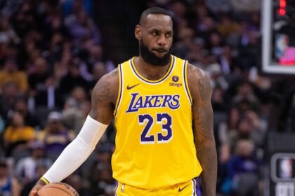 LeBron James, Lakers, Kings