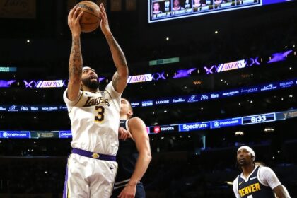 Anthony Davis, Lakers, Nuggets