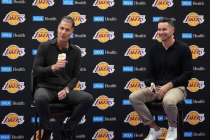 Rob Pelinka, JJ Redick, Lakers