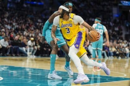 Anthony Davis, Lakers, Hornets