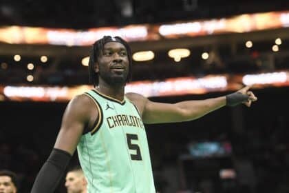 Mark Williams, Lakers, Hornets, Suns