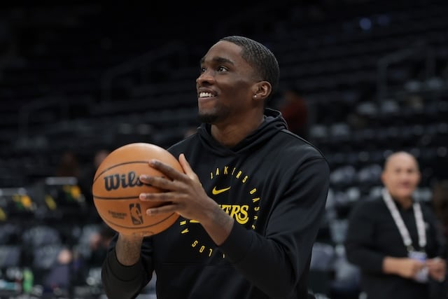 Shake Milton, Lakers
