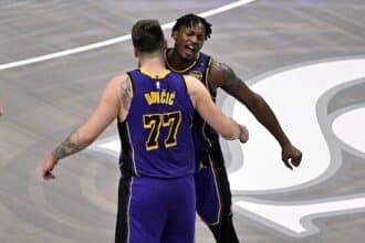Luka Doncic, Dorian Finney-Smith, Lakers, Mavericks