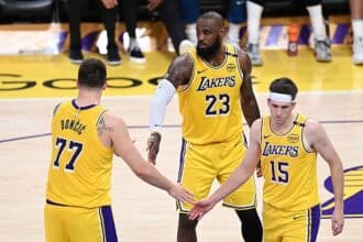 Luka Doncic, LeBron James, Austin Reaves, Lakers