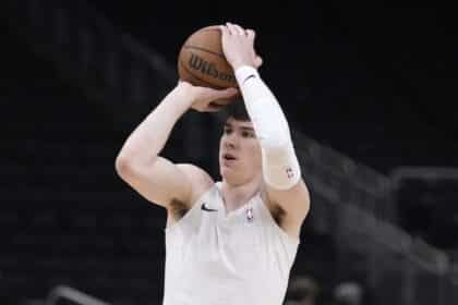 Jake LaRavia, Lakers