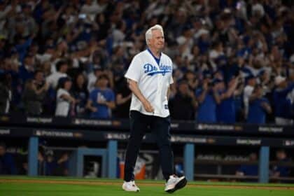 Mark Walter, Lakers, Dodgers