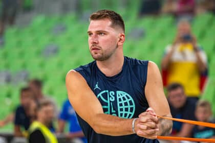 Luka Doncic, Lakers
