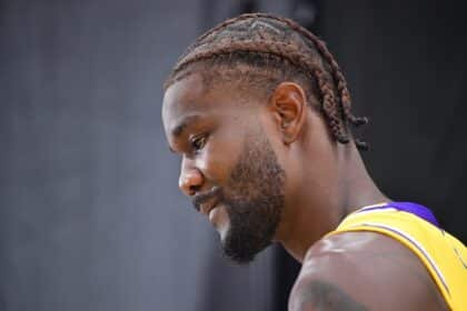 Deandre Ayton, Lakers