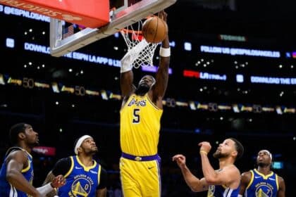 Deandre Ayton, Lakers